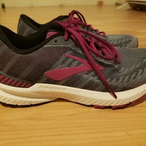 Brooks Ravenna 10
